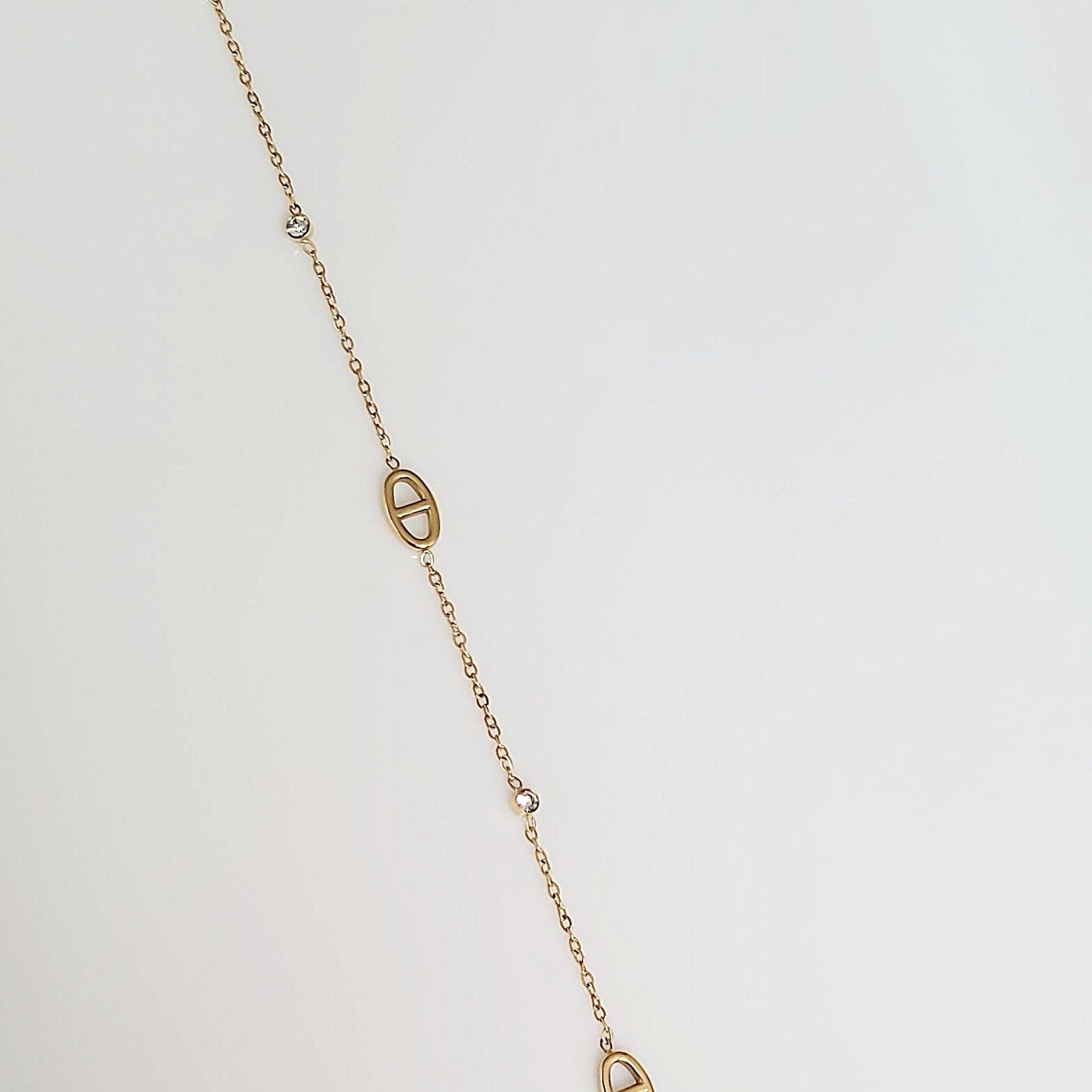COLLIER " LESLIE"