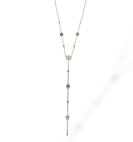 COLLIER JANNA
