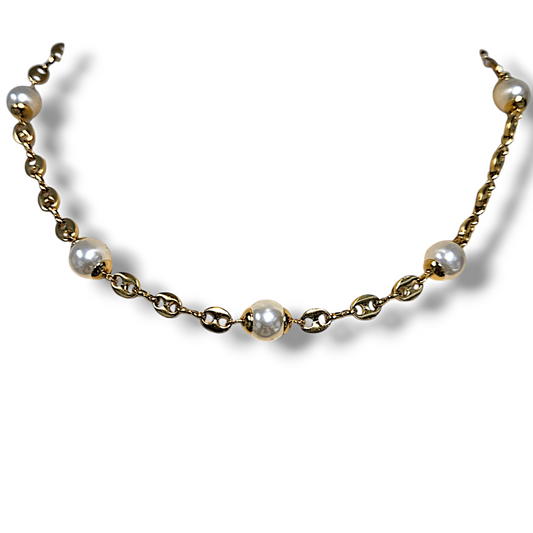 COLLIER KARUKERA