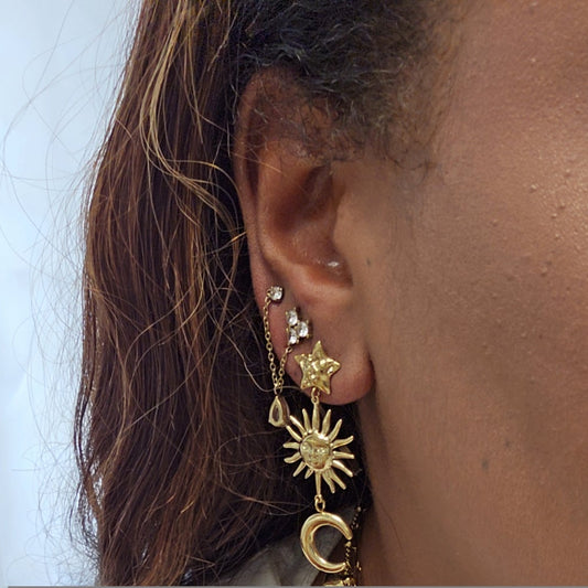 BOUCLE D'OREILE CLAIRE