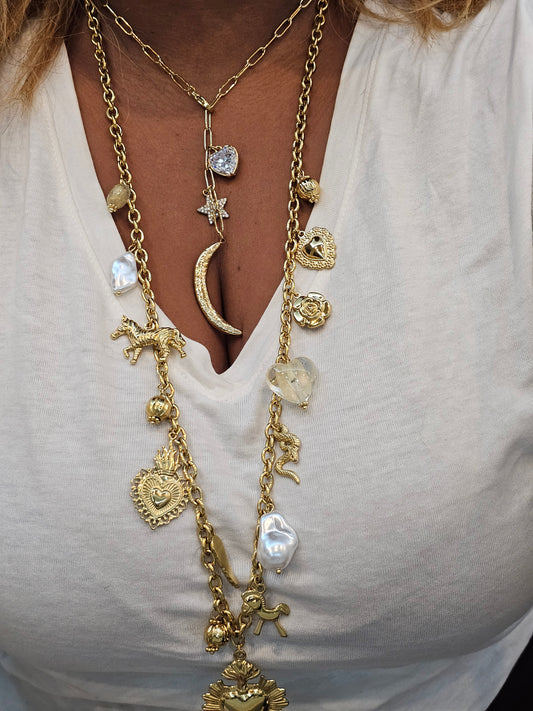 COLLIER MOON