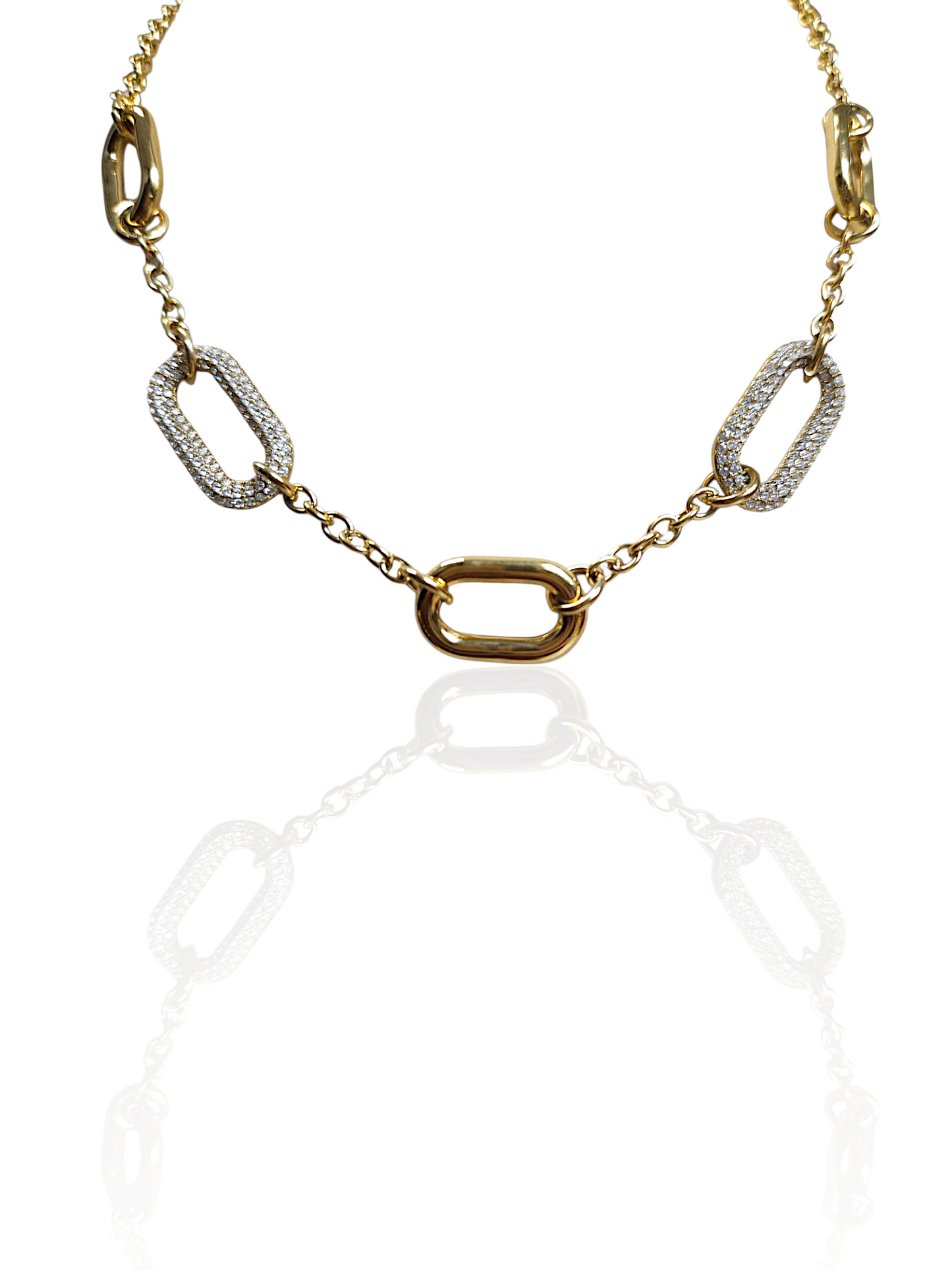 COLLIER YVANNA
