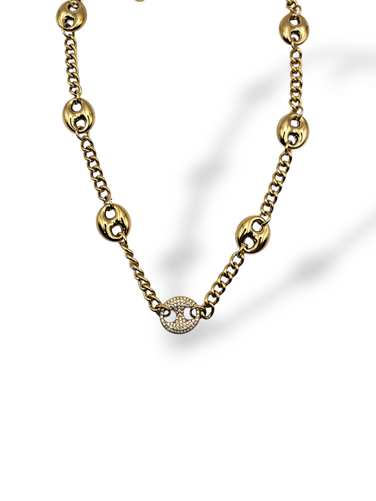 COLLIER CALITA