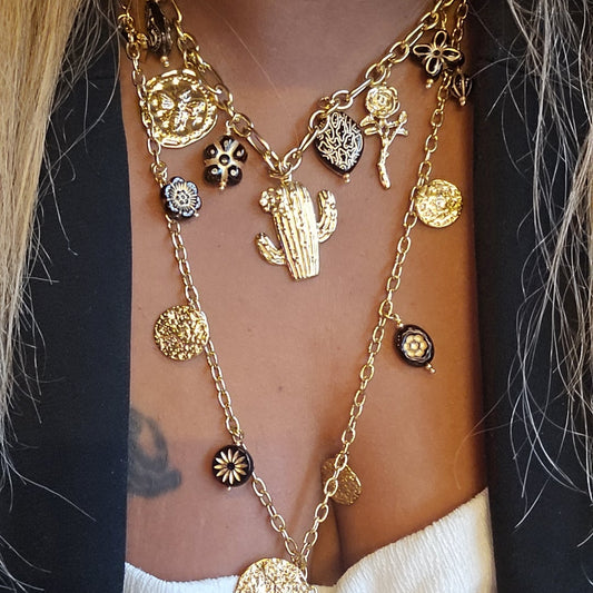 COLLIER GWEN