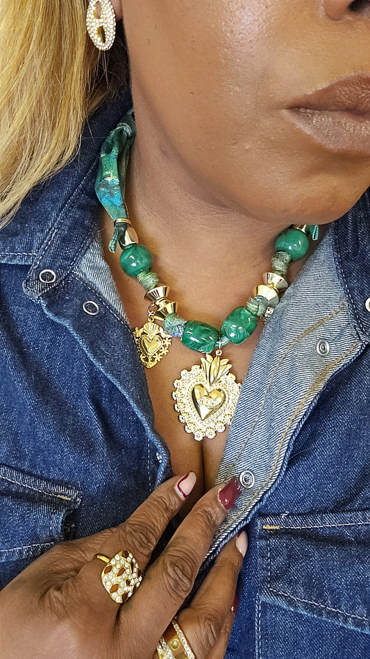 COLLIER MELIS