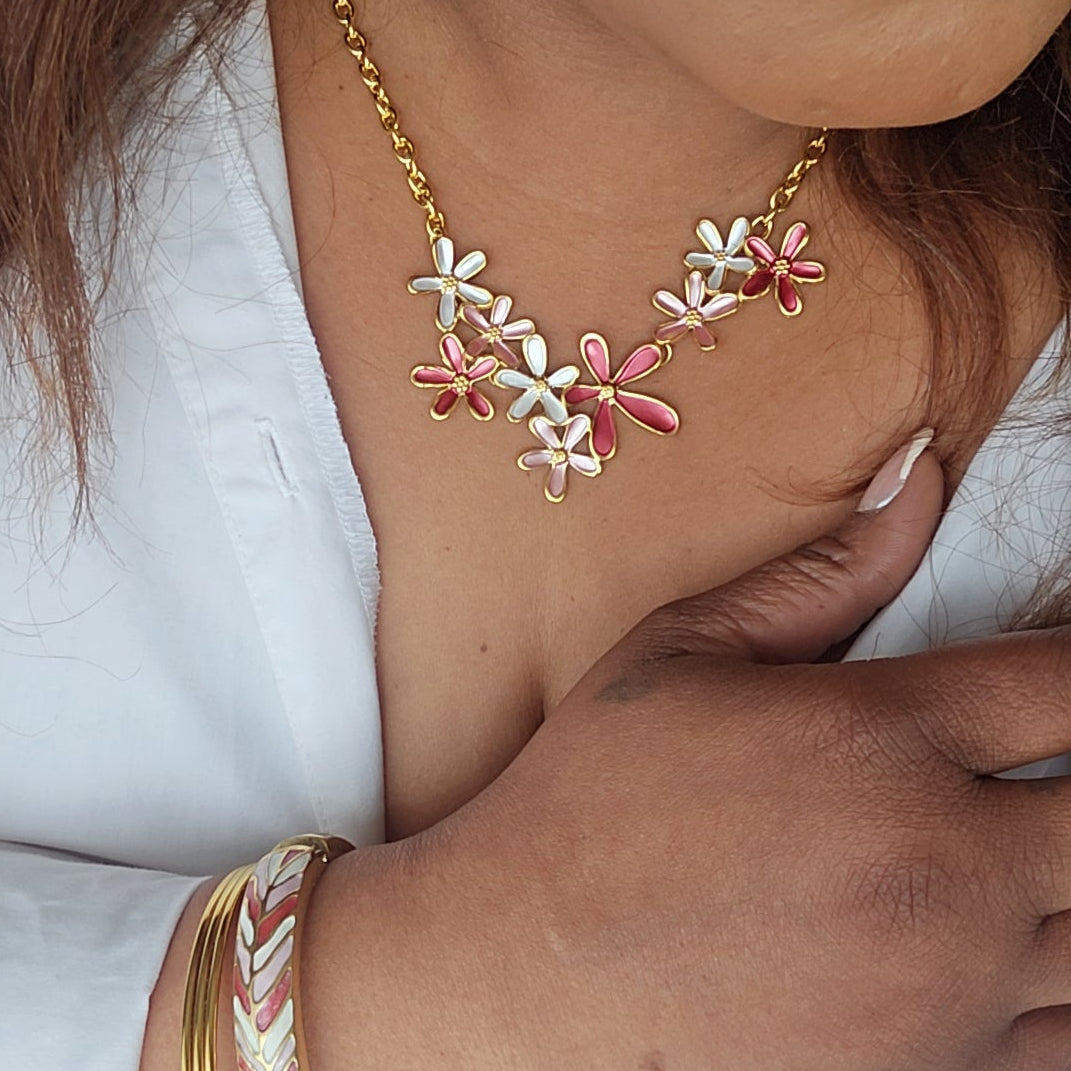 COLLIER FLORIA