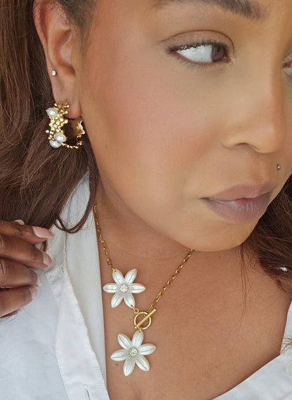 COLLIER NARCISSE