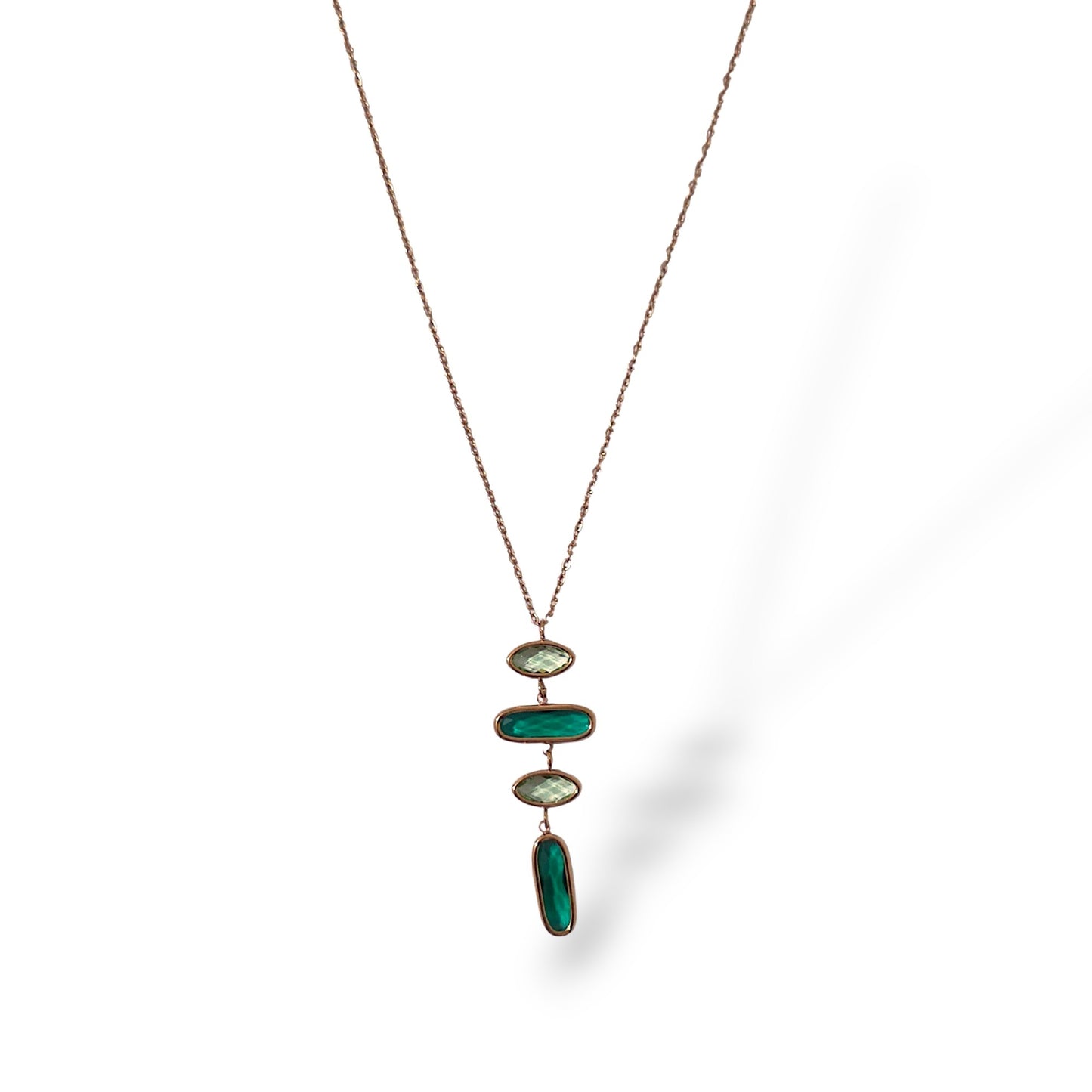 COLLIER 3ILET